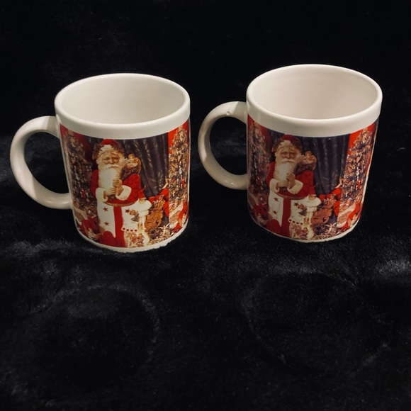 World Bazaar Christmas Santa Mugs - Picture 2 of 7